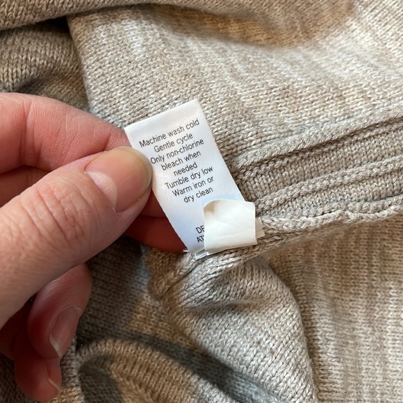 Athleta knit dress - Picture 5 of 5